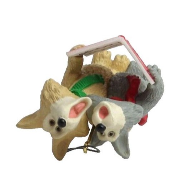 Hallmark Keepsake Christmas Tree Ornament Coyote Carols 1990 Vintage Singing - Picture 5 of 15